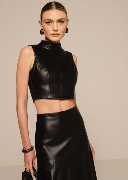 Cropped-em-Poliuretano-com-Gola-Alta-Viviane-PRETO-002-04989-M