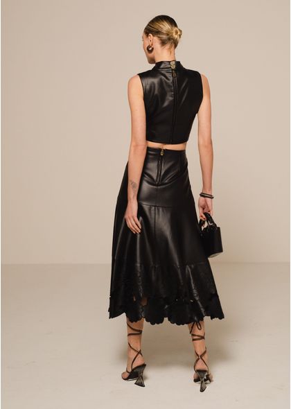 Cropped-em-Poliuretano-com-Gola-Alta-Viviane-PRETO-002-04989-M