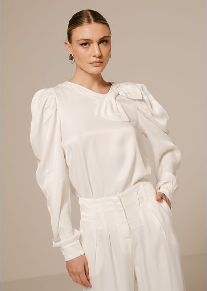 Camisa-em-Alfaiataria-Acetinada-com-Mangas-Bufantes-Taya-OFF-WHITE-008-05004-G