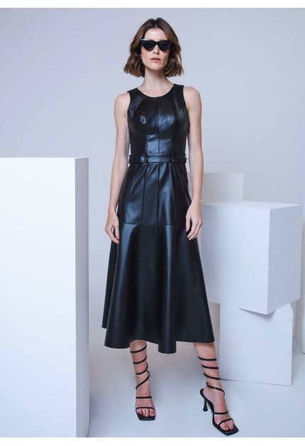 Vestido-Midi-Poliuretano-com-Recorte-Princesa-no-Busto-Sofia-PRETO-002-04928-PP
