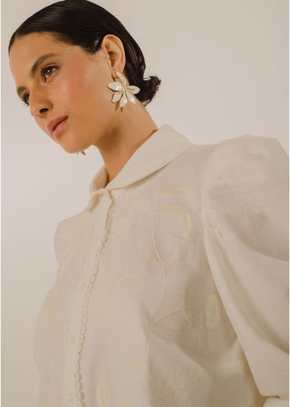 Camisa-Manga-Longa-em-Linho-com-Bordado-Floral-Cora-OFF-WHITE-008-05030-G