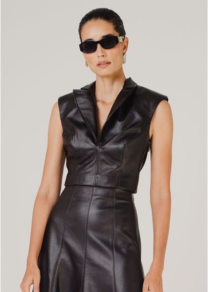 Cropped-Grace-em-Poliuretano-com-Pala-Dupla-PRETO-002-05141-P