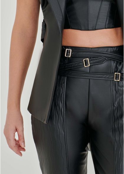 Calca-Jade-em-Poliuretano-Skinny-com-Detalhe-Plissado-PRETO-002-05166-PP