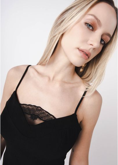 Vestido-Midi-em-Alfaiataria-com-Renda-Sobreposta-Raiza-PRETO-002-05293-P