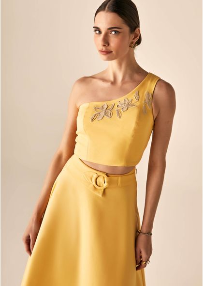 Conjunto-Cropped-e-Saia-Midi-em-Sarja-Estruturada-Stiorra-AMARELO-014-05322-M