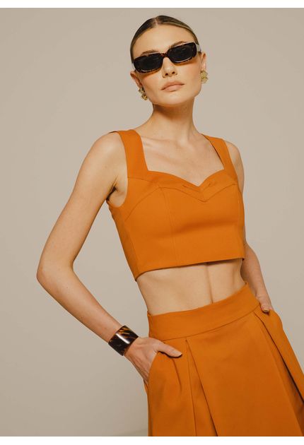 Cropped-Alfaiataria-Portinari-com-Decote-Coracao-Tiana-CARAMELO-030-04992-PP