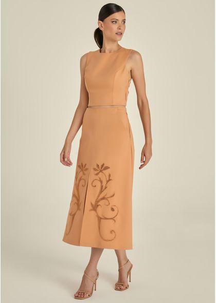 Conjunto-Saia-Midi-e-Cropped-em-Sarja-Estruturada-Tamiris-BEGE-003-05382-P