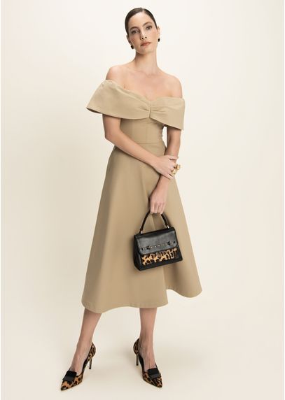 Vestido-Midi-em-Sarja-Estruturada-Ombro-a-Ombro-Paloma-BEGE-003-05403-P