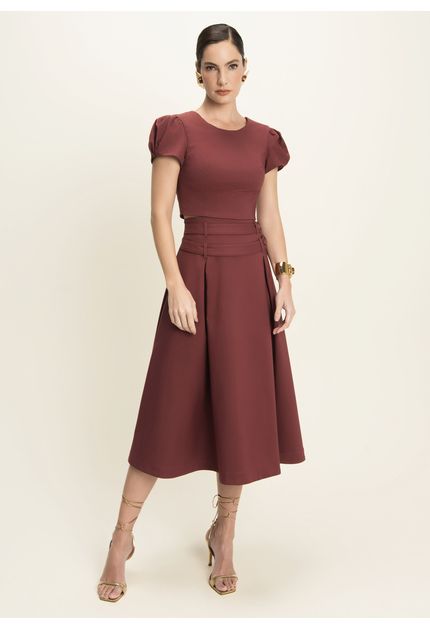 Conjunto-Cropped-e-Saia-Midi-em-Sarja-Estruturada-Paloma-VINHO-042-05389-GG