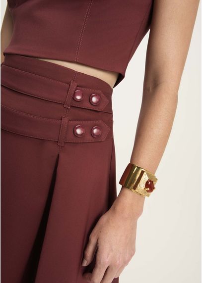 Conjunto-Cropped-e-Saia-Midi-em-Sarja-Estruturada-Paloma-VINHO-042-05389-GG