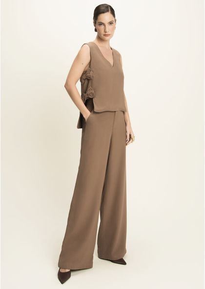 Conjunto-Blusa-e-Calca-Pantalona-em-Alfaiataria-Malu-MARROM-015-05392-PP