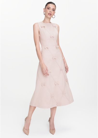 Vestido-Midi-em-Sarja-Estruturada-com-Lacos-Bordados-Mizaela-ROSA-010-05446-PP
