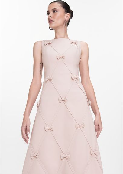 Vestido-Midi-em-Sarja-Estruturada-com-Lacos-Bordados-Mizaela-ROSA-010-05446-G