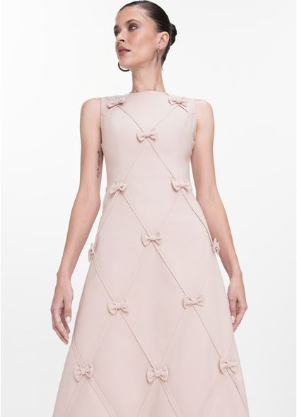 Vestido-Midi-em-Sarja-Estruturada-com-Lacos-Bordados-Mizaela-ROSA-010-05446-G