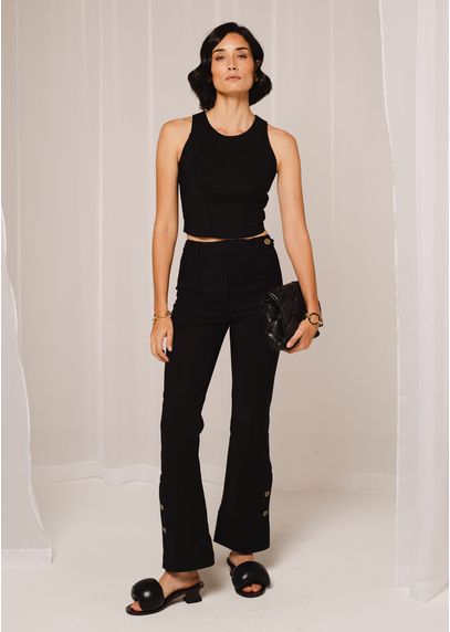 Calca-Semi-Flare-em-Sarja-Estruturada-Martina-PRETO-002-04966-PP