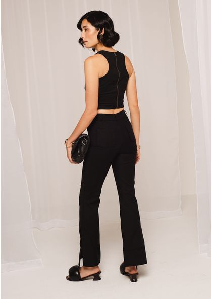 Calca-Semi-Flare-em-Sarja-Estruturada-Martina-PRETO-002-04966-PP