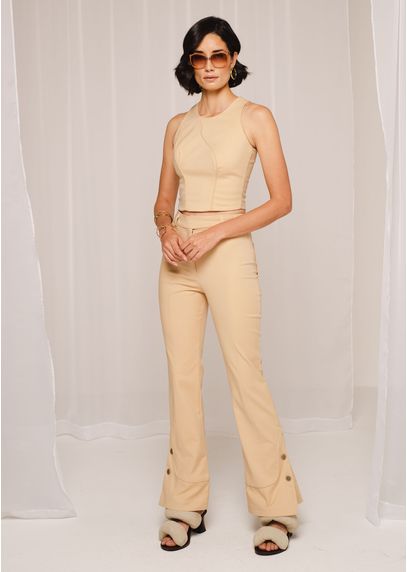 Calca-Semi-Flare-em-Sarja-Estruturada-Martina-BEGE-003-04966-P