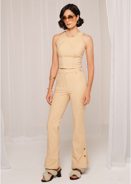 Calca-Semi-Flare-em-Sarja-Estruturada-Martina-BEGE-003-04966-P