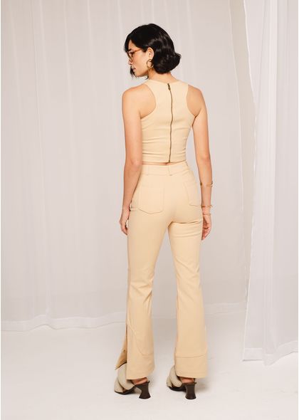 Calca-Semi-Flare-em-Sarja-Estruturada-Martina-BEGE-003-04966-P