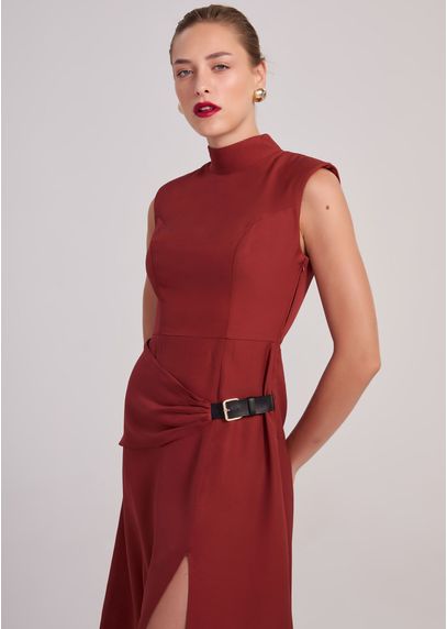Vestido-Midi-em-Alfaiataria-Assimetrico-com-Fenda-Cyrena-MARROM-015-05287-PP