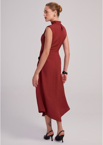 Vestido-Midi-em-Alfaiataria-Assimetrico-com-Fenda-Cyrena-MARROM-015-05287-PP