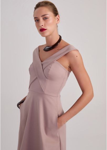 Vestido-Midi-em-Sarja-Estruturada-Transpassado-Yumi-CINZA-025-05455-PP