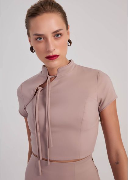 Conjunto-Cropped-e-Saia-Midi-em-Sarja-Estruturada-Yumi-CINZA-025-05440-PP