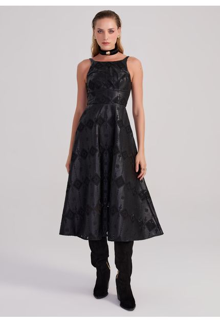 Vestido-Midi-em-Poliuretano-Bordado-com-Recorte-Princesa-Carla-PRETO-002-05202-PP