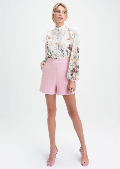 Shorts-em-Sarja-Estruturada-com-Bolso-Nuvem-Paulina-ROSA-010-05537-PP