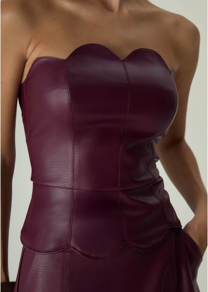 Blusa-Peplum-em-Poliuretano-com-Detalhe-de-Ondas-Yoko-VINHO-042-05451-PP