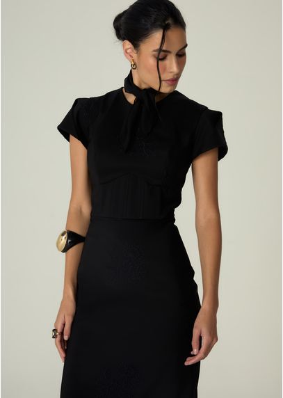 Vestido-Midi-em-Sarja-Estruturada-Justo-Melani-PRETO-002-05530-PP