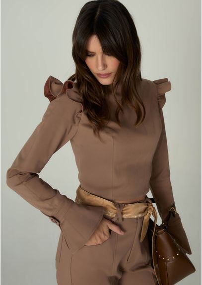 Cropped-em-Sarja-Estruturada-com-Mangas-Longas-Ashley-MARROM-015-05499-PP