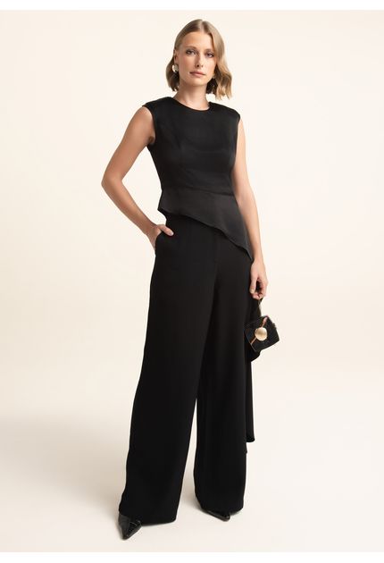 Calca-Reta-em-Alfataiaria-com-Bolsos-Clarisse-PRETO-002-05543-PP