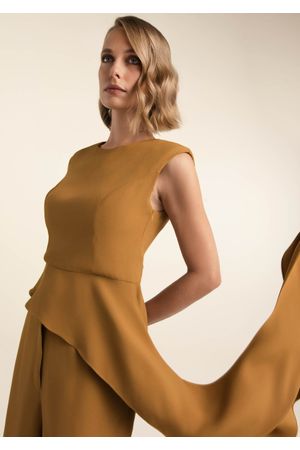 Blusa-Peplum-em-Alfaiataria-com-Calda-Cascata-Clarisse-MARROM-015-05541-PP