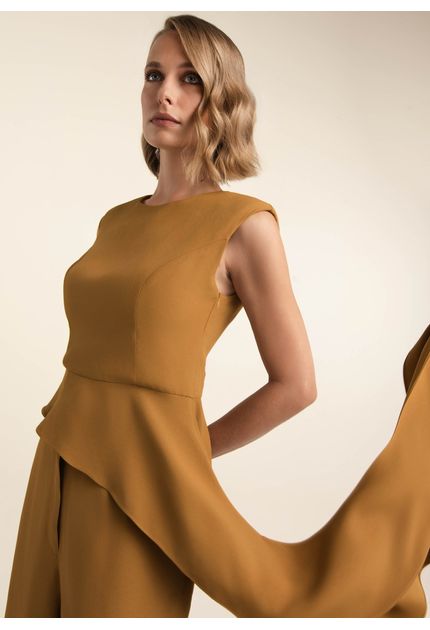 Blusa-Peplum-em-Alfaiataria-com-Calda-Cascata-Clarisse-MARROM-015-05541-P