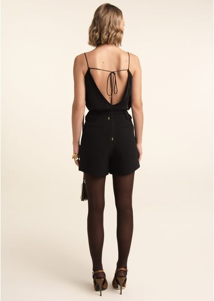 Shorts-Saia-em-Alfaiataria-Transpassado-com-Bolsos-Clarisse-PRETO-002-05546-PP