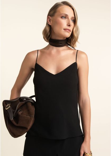 Regata-em-Alfaiataria-com-Decote-V-Clarisse-PRETO-002-05549-PP