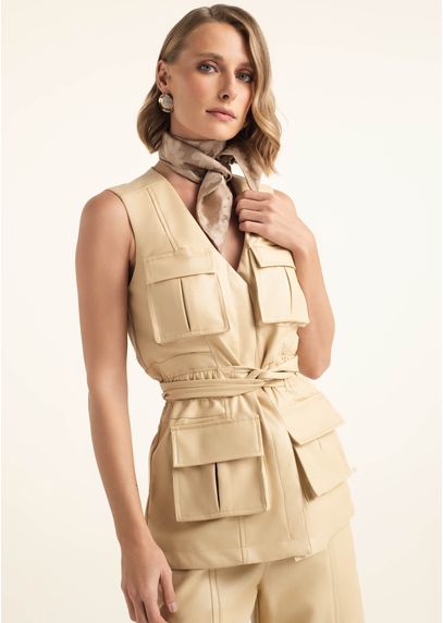 Colete-Utilitario-em-Poliuretano-com-Bolsos-Holanda-BEGE-003-05528-PP