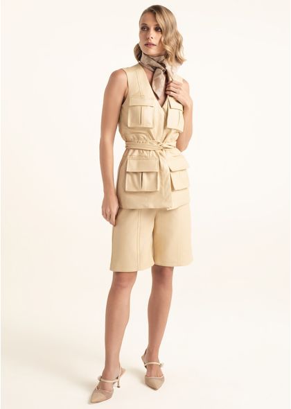 Colete-Utilitario-em-Poliuretano-com-Bolsos-Holanda-BEGE-003-05528-PP