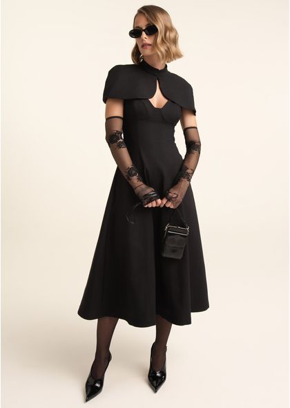 Vestido-Midi-em-Sarja-Estruturada-Evase-com-Capa-Erminia-PRETO-002-05545-PP