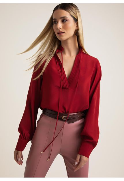 Blusa-em-Crepe-de-Viscose-com-Mangas-Bufantes-Giovana-VINHO-042-05534-PP