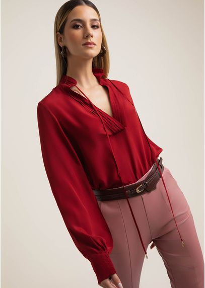 Blusa-em-Crepe-de-Viscose-com-Mangas-Bufantes-Giovana-VINHO-042-05534-PP
