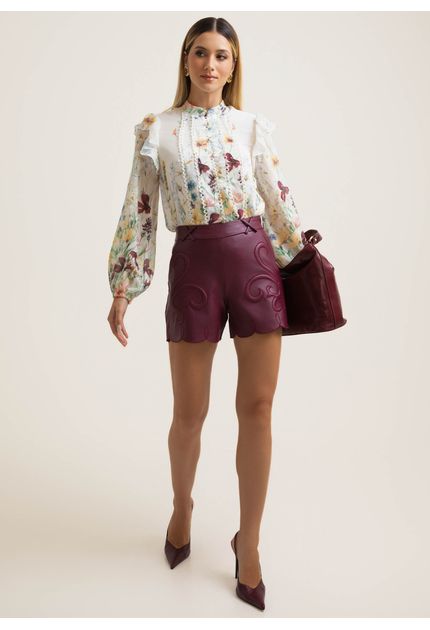 Shorts-em-Poliuretano-com-Bordado-na-Barra-Yoko-VINHO-042-05503-PP