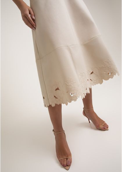 Saia-Midi-em-Sarja-Estruturada-com-Bordado-Cerejeira-Kyoto-BEGE-003-05468-PP