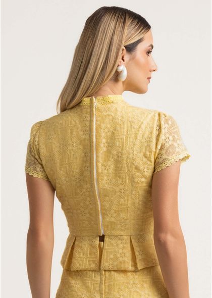 Blusa-Peplum-em-Organza-Bordada-com-Gola-Padre-Luana-AMARELO-014-05557-PP