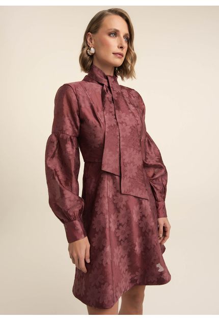 Vestido-Curto-em-Organza-Bordada-com-Mangas-Bufante-Lorena-VINHO-042-05562-PP