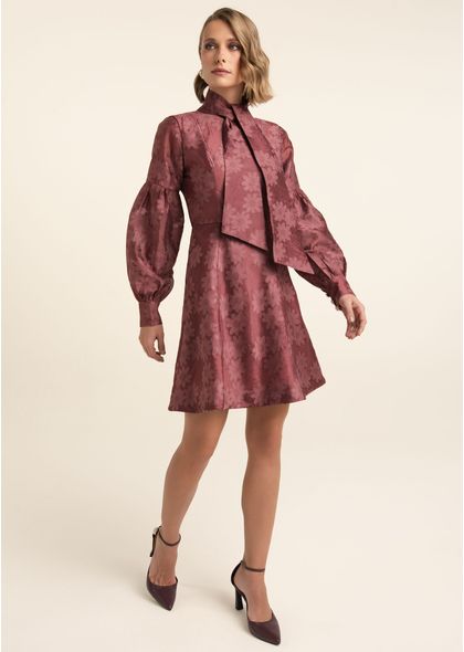 Vestido-Curto-em-Organza-Bordada-com-Mangas-Bufante-Lorena-VINHO-042-05562-PP