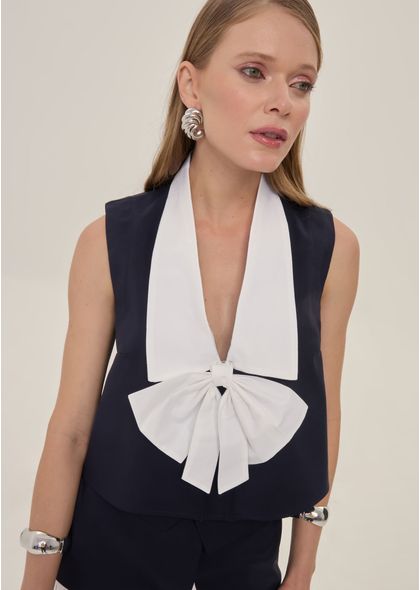 Blusa-Cropped-em-Sarja-Acetinada-com-Gola-Dupla-Selene-MARINHO-036-05585-PP