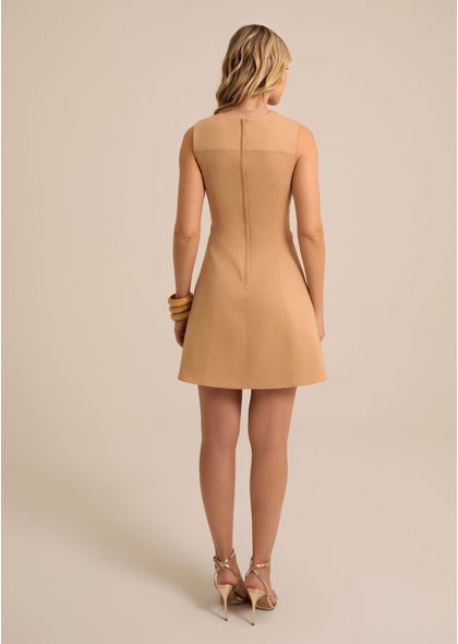 Vestido-Curto-em-Sarja-Estruturada-com-e-Fivela-Lateral-Cosmos-BEGE-003-05596-PP